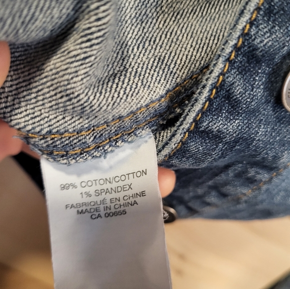 Jean jacket - Picture 2 of 3